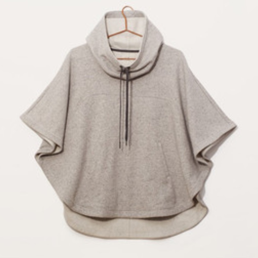 Lou & Grey poncho